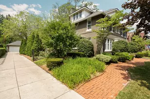 1021 Kensington Ave, Grosse Pointe, MI 48230 - Photo 96