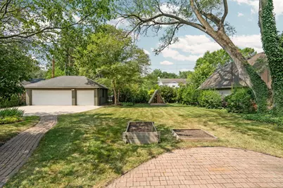 1021 Kensington Avenue, Grosse Pointe, MI 48230 - Photo 98