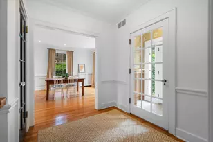 1021 Kensington Ave, Grosse Pointe, MI 48230 - Photo 12