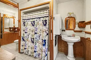263 10th St, Manistee, MI 49660 - Photo 22