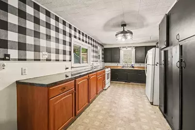 263 10th Street, Manistee, MI 49660 - Photo 8