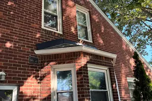 1846 Stanhope St, Grosse Pointe, MI 48236 - Photo 4