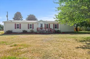11383 Bale Rd, Lakeview, MI 48850 - Photo 4