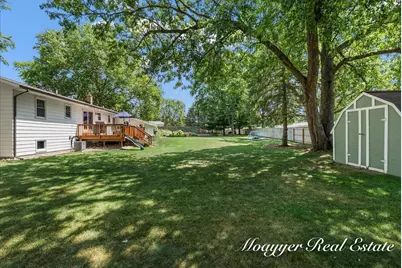 1758 Greenwoods Drive, Jenison, MI 49428 - Photo 12