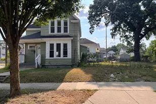 1100 Cass Ave SE, Grand Rapids, MI 49507 - Photo 1