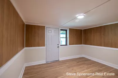 4372 Cordes Avenue NW, Comstock Park, MI 49321 - Photo 22