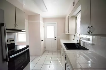 545 Van Allen Street SE, Wyoming, MI 49548 - Photo 10