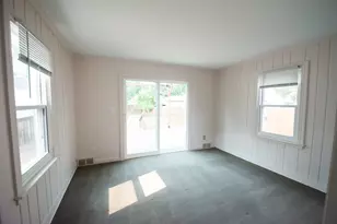 545 Van Allen St SE, Wyoming, MI 49548 - Photo 6