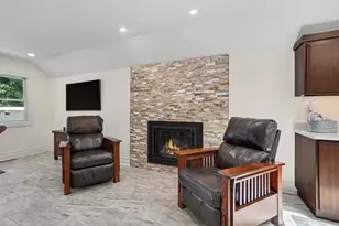 610 Ray St, Muskegon, MI 49445 - Photo 10