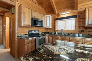 9715 Woodlawn Dr, Portage, MI 49002 - Photo 10