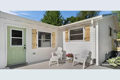 10219 W Sidney Road, Greenville, MI 48838 - Photo 2