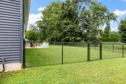 1106 N Galyn Street, Sturgis, MI 49091 - Photo 8