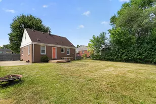 224 Victory Dr, Pontiac, MI 48342 - Photo 38