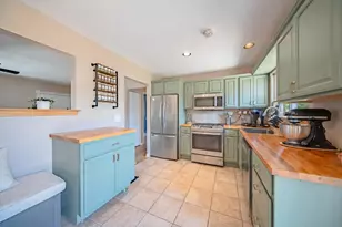 10133 Van Buren St, Belleville, MI 48111 - Photo 6