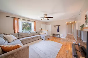 10133 Van Buren St, Belleville, MI 48111 - Photo 4