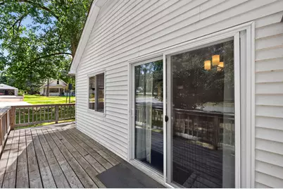 571 Crescent Lake Road, Waterford, MI 48327 - Photo 4
