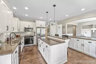 4613 Caspian Dr, Hudsonville, MI 49426 - Photo 12