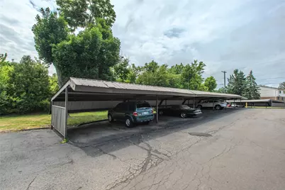 30078 W 12 Mile Road #99, Farmington Hills, MI 48334 - Photo 28