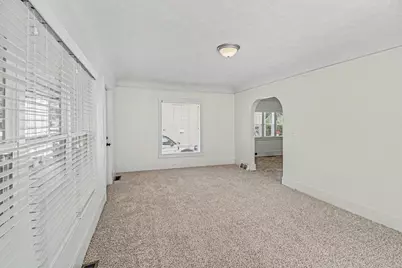735 Eleanor Street NE, Grand Rapids, MI 49505 - Photo 8