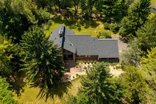 3447 River Pines Dr, Ann Arbor, MI 48103 - Photo 4