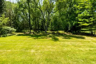 3447 River Pines Dr, Ann Arbor, MI 48103 - Photo 16