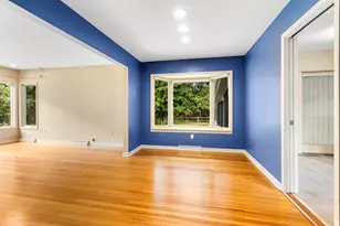4340 Lakeside Dr, Kalamazoo, MI 49008 - Photo 8