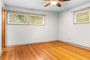 4340 Lakeside Dr, Kalamazoo, MI 49008 - Photo 18