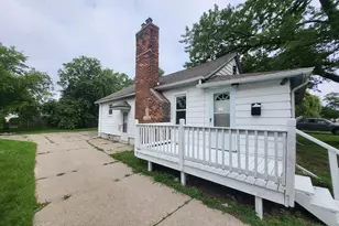 23077 Piper Ave, Eastpointe, MI 48021 - Photo 14