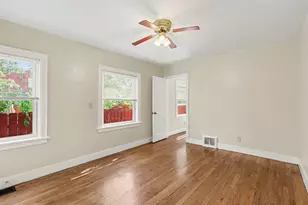 190 E Isabella Ave, Muskegon, MI 49442 - Photo 8