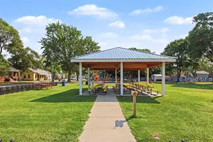 190 E Isabella Ave, Muskegon, MI 49442 - Photo 24