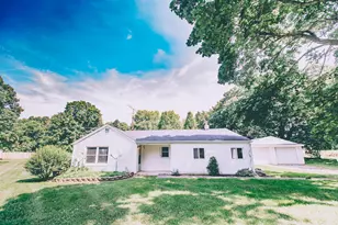 1072 E Territorial Road N, Rives Junction, MI 49277 - Photo 2