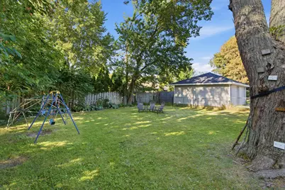 1323 Wolcott Avenue, Saint Joseph, MI 49085 - Photo 26