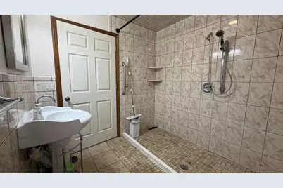 36868 Melbourne Drive, Sterling Heights, MI 48312 - Photo 18
