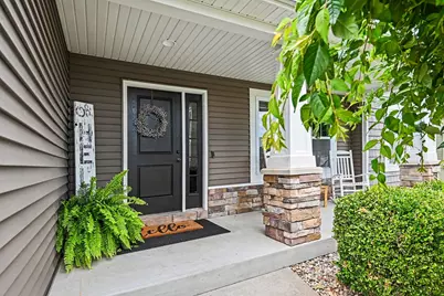 635 Midgrove Drive, Zeeland, MI 49464 - Photo 4