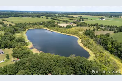 12842 W Hillis Road, Trufant, MI 49347 - Photo 4