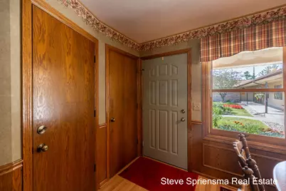 2889 S Wentward Court, Hudsonville, MI 49426 - Photo 4
