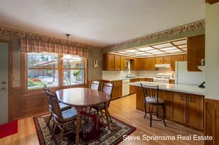 2889 S Wentward Ct, Hudsonville, MI 49426 - Photo 8