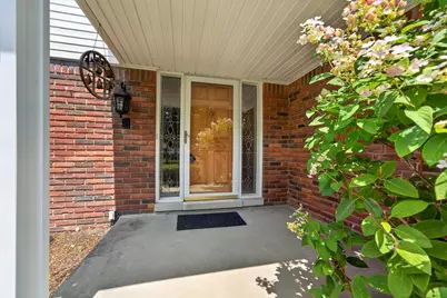 43646 Westridge Lane, Novi, MI 48167 - Photo 2