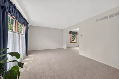 43646 Westridge Lane, Novi, MI 48167 - Photo 6