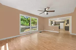 153 Mary Lou Dr, Hastings, MI 49058 - Photo 4