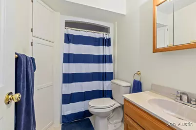 1845 Cross Bend Street NE, Grand Rapids, MI 49505 - Photo 22
