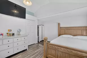 6140 Pinckney Rd, Pinckney, MI 48169 - Photo 16