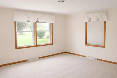 28234 M-60, Cassopolis, MI 49031 - Photo 8