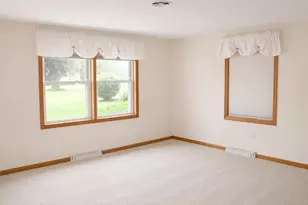 28234 M-60, Cassopolis, MI 49031 - Photo 8