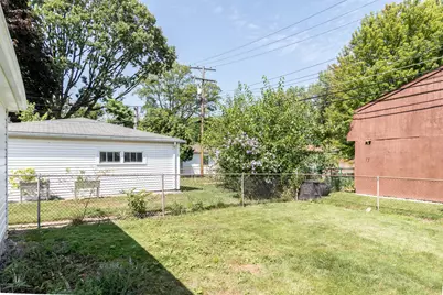 3985 Harding Street, Dearborn Heights, MI 48125 - Photo 8