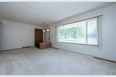5980 Willow Creek Path, Stevensville, MI 49127 - Photo 6