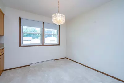 5980 Willow Creek Path, Stevensville, MI 49127 - Photo 8