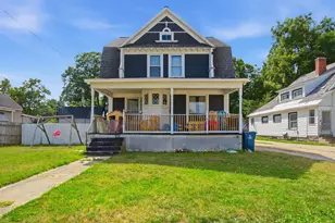 211 N Pine St, Evart, MI 49631 - Photo 2