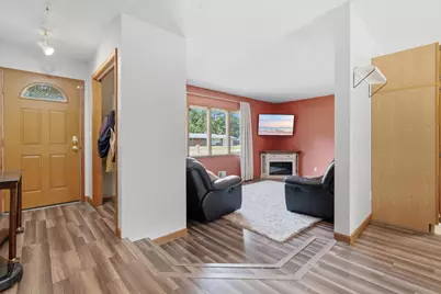 2580 Locust Lane, Stevensville, MI 49127 - Photo 6
