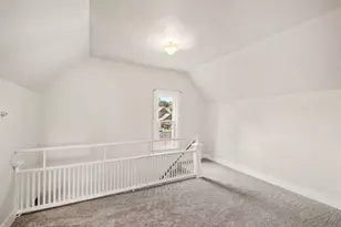 360 W 18th St, Holland, MI 49423 - Photo 22
